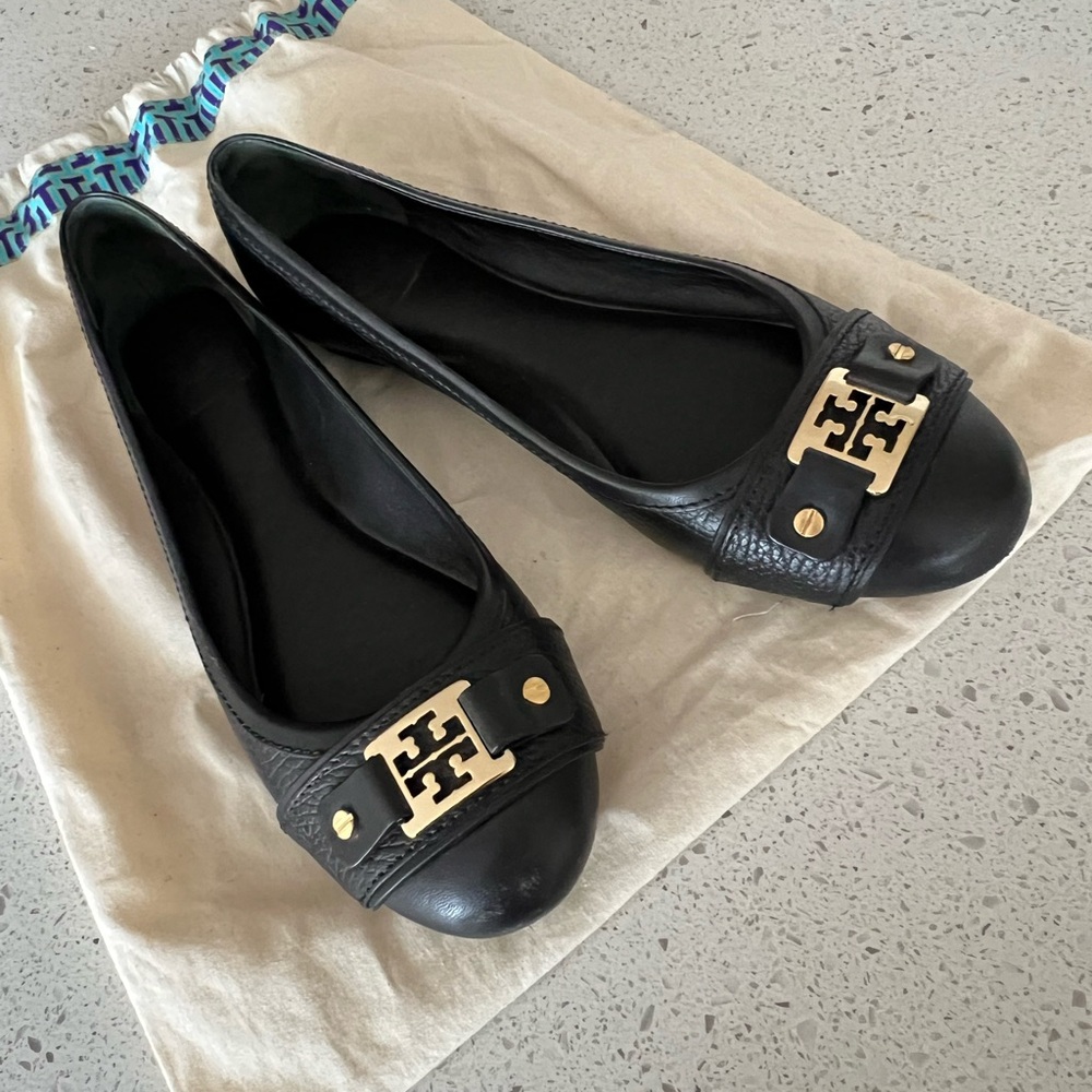 Tory Burch Black Leather Logo Cap-Toe Ballet Flats with Gold Hardware